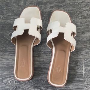 Hermès flats